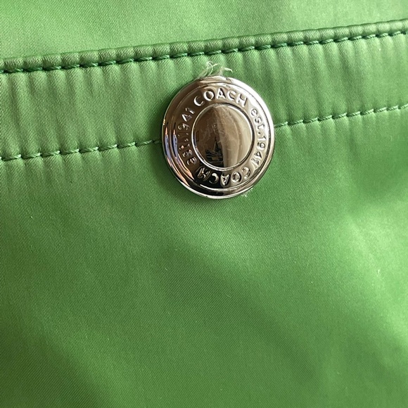 Coach Crossbody Bag Nylon Sateen Suede Tassel Zipper Pull Green Coach No tag GUC - Picture 8 of 16